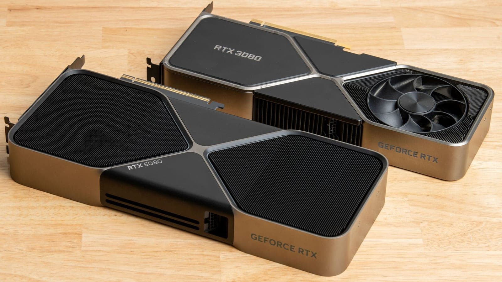 RTX 5080 ya cuesta 2,000 dólares: ¿conviene comprarla en México?