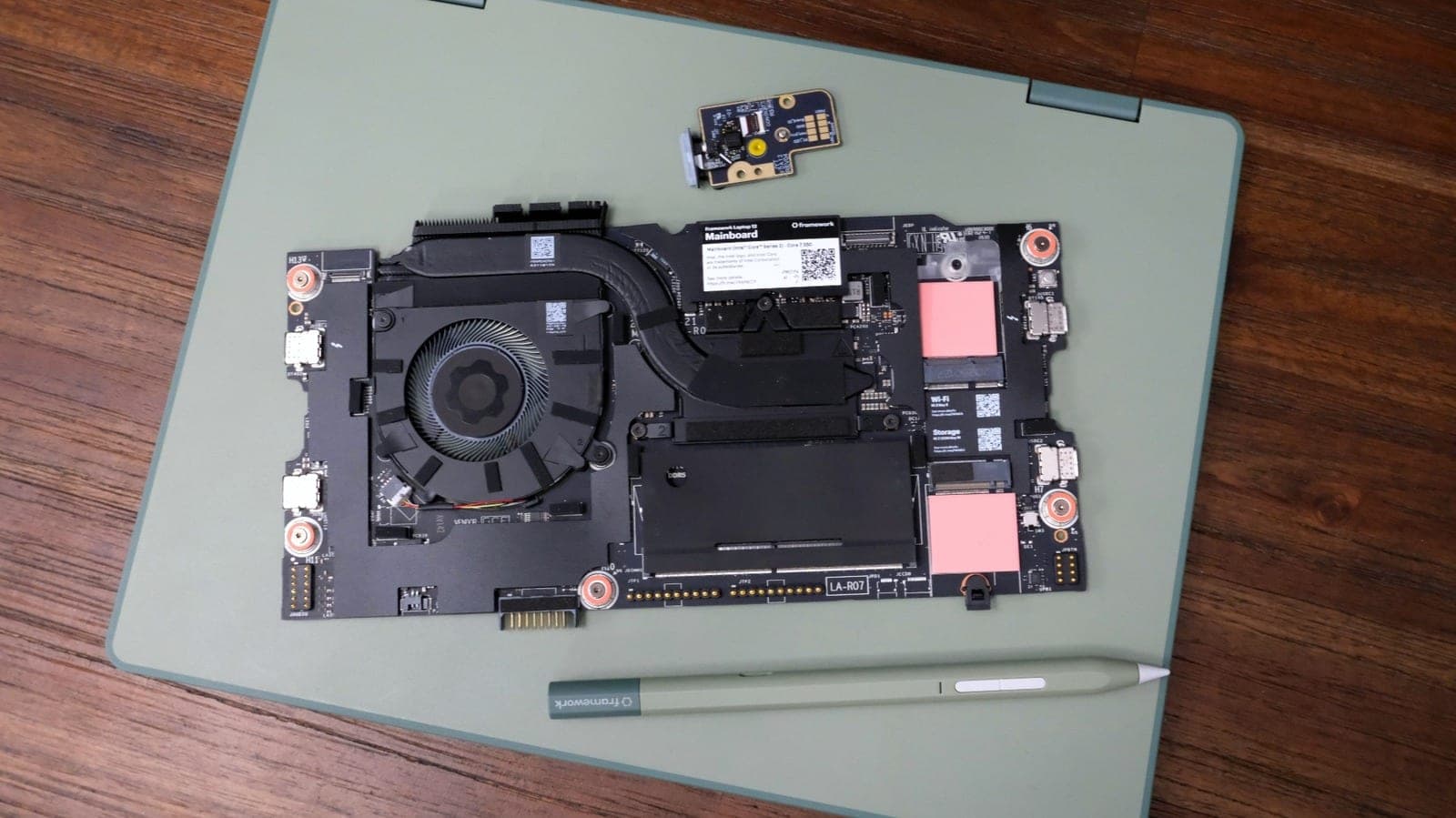 Framework Laptop 12 2026: Intel Core Serie 3 corrige su gran fallo