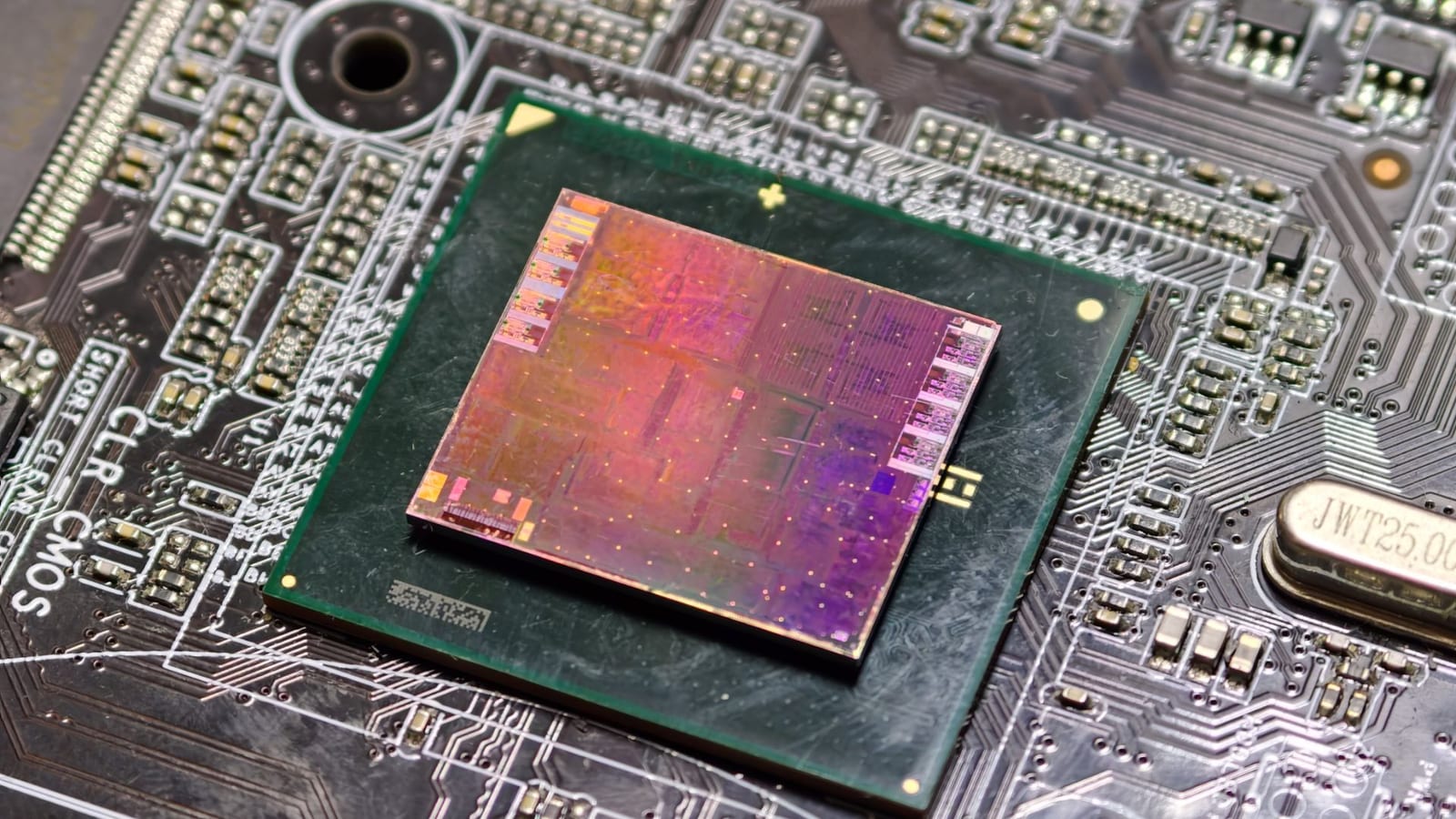 Escasez de PCB por la IA: qué significa para tu PC en México